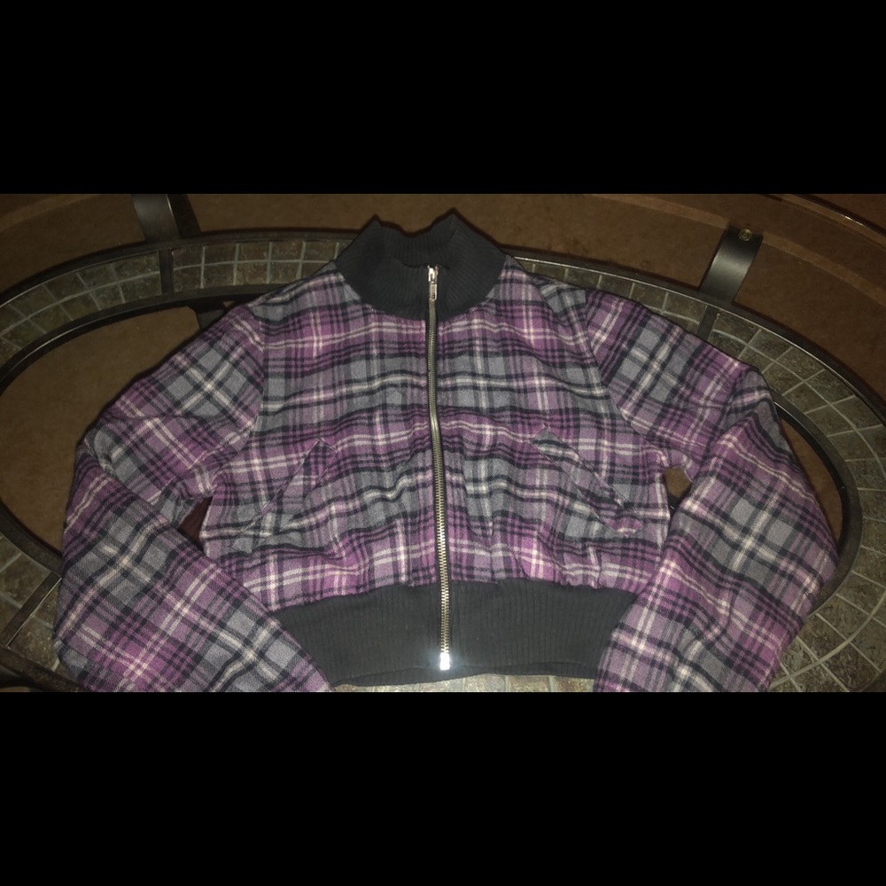 Crop plaid jacket
